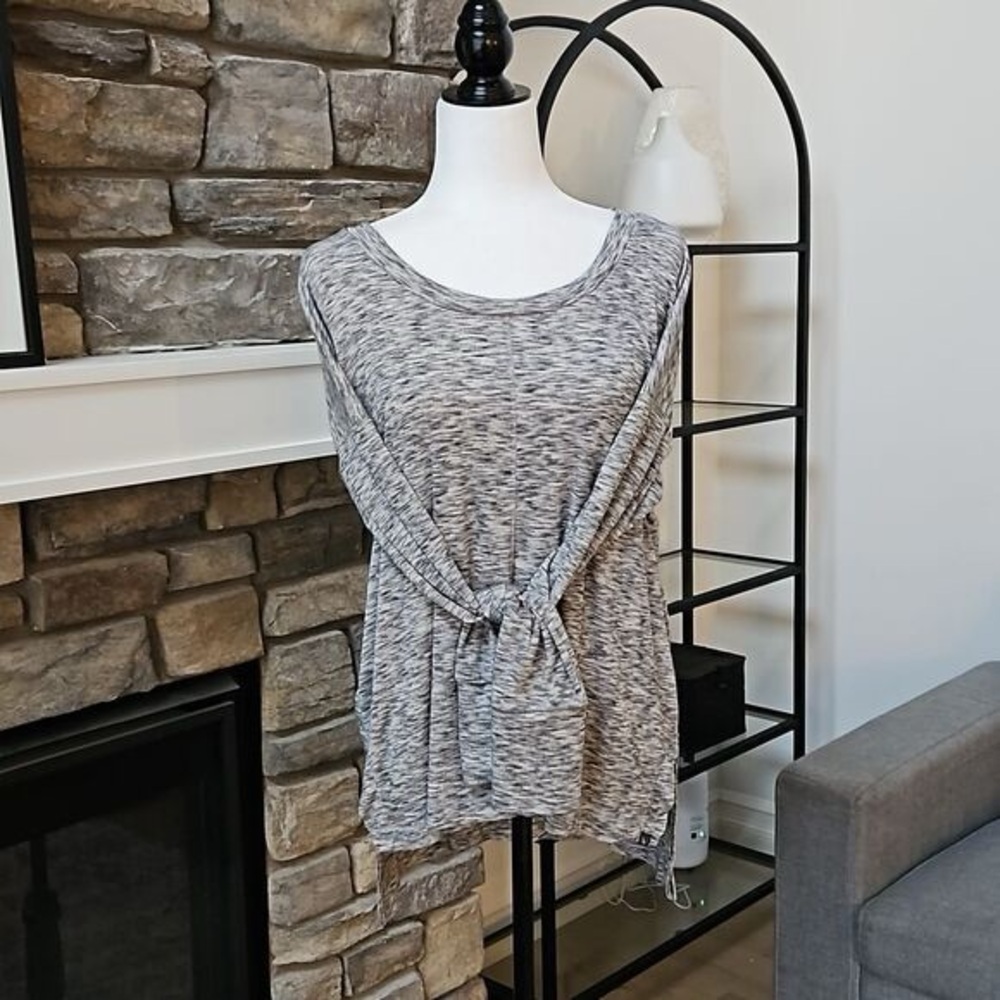 Eddie Bauer long sleeve top